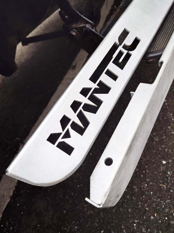 LRC1820 - Heavy Duty Aluminium Sills for Land Rover Defender 90 - by Mantec - One Piece Design with Stainless Steel Fixings (Image Shows Pair on 110)  *********SPECIAL OFFER LIMITED TIME ONLY********* Image 9