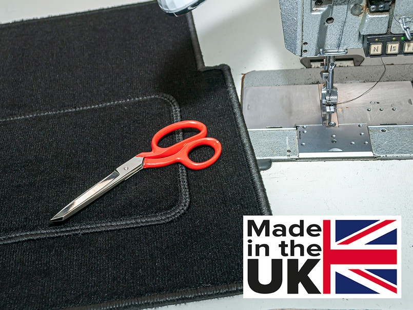 DA4913 - Rear Carpet Set - Land Rover Defender 90 without Seats (Square Arches) Image 3