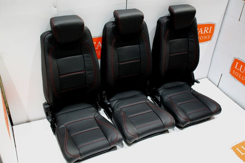LRI33088BLK - High Back Middle Row Seat Set - Black Leather - Land Rover Defender 110 Station Wagon / Double Cab TD5 & Puma TDCi - by Lucari Image 2