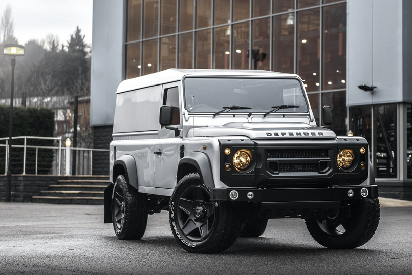 WACMF9251V1C - Land Rover Defender (1991-2016) Mondial Retro 20"x9" Light Alloy Wheel by Chelsea Truck Company Image 20