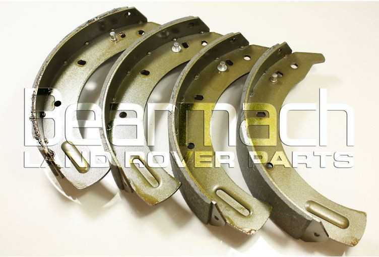 STC3944 - Front Brake Shoes for Land Rover Series 2, 2A & 3 - For 88' SWB (from 1980) and 109' LWB Image 2