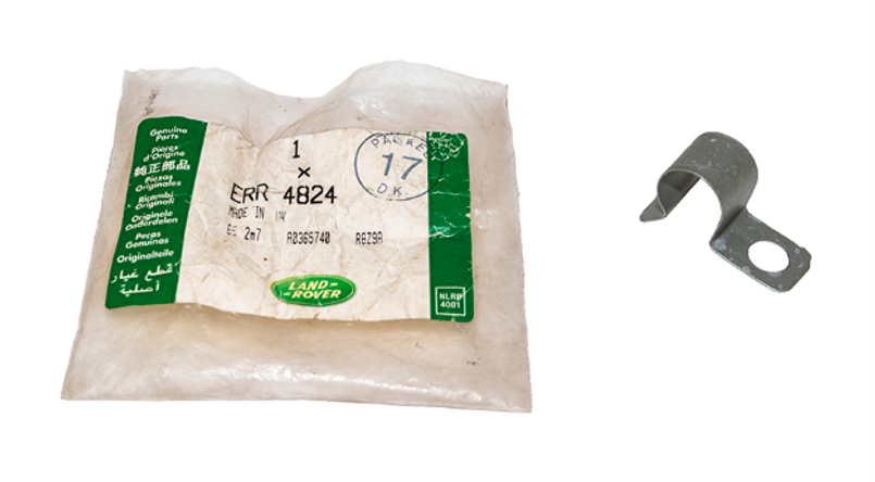 ERR4824 - Front Cover Clip for Hose on 300TDI - Land Rover Defender, Discovery 1 and Range Rover Classic Image 1