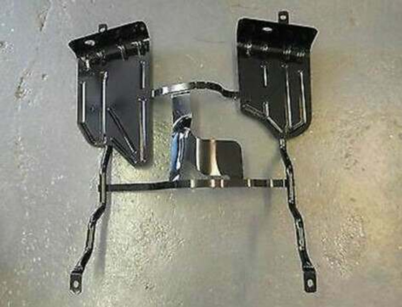 WFZ000010 - Fuel Tank Cradle Freelander 1 Petrol Diesel Image 1