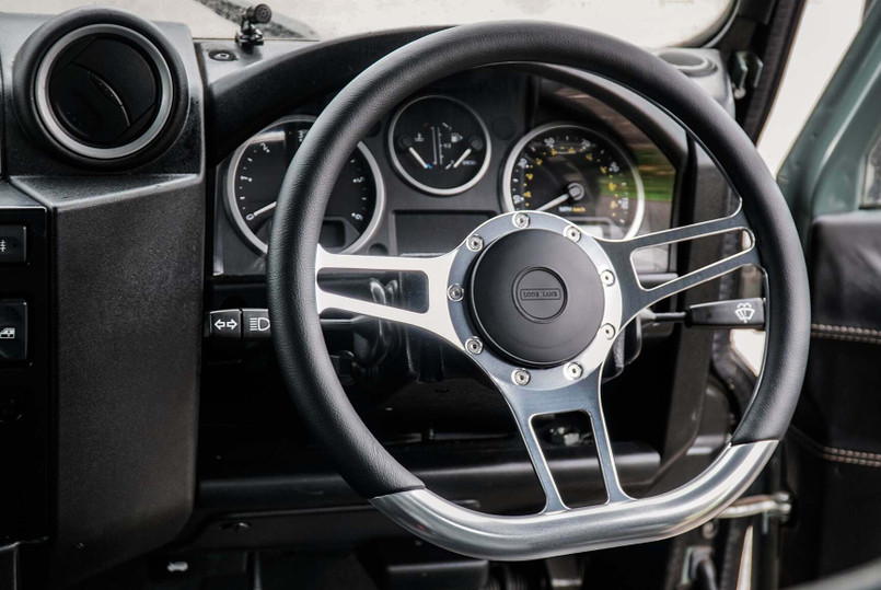 BEDROCKBUNDLE - Bedrock Aluminium and Leather Steering Wheel from Exmoor Trim for Land Rover Defender and Series IN STOCK FOR INSTANT DISPATCH Image 3
