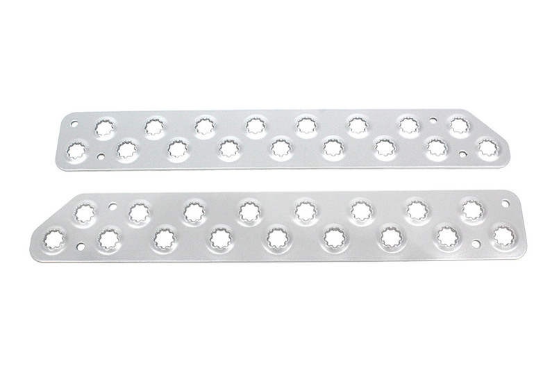 TF0031 - Tred Plates For Defender Front Bumpers (Pair) Image 1