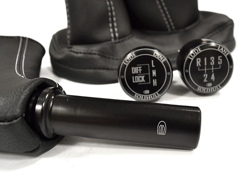 EXT014-19 - Lode Lane Solihull Black Alloy LT77 Premium Gaiter and Gear Shift Knob Set - Leather - White Stitch - by Exmoor Trim Image 8