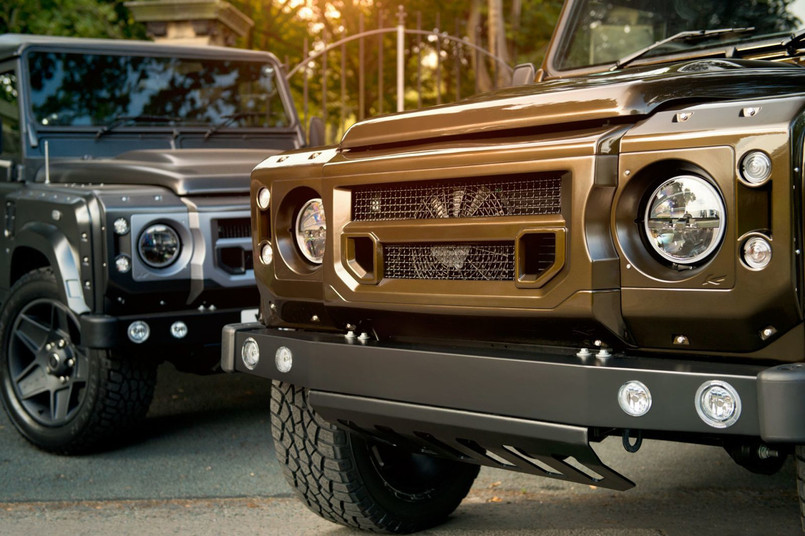 PKDEFENDERFRBUMPER - Defender Front Bumper Including Bumper Lights - Stainless Steel - By Chelsea Truck Company *DAMAGED - REDUCED TO CLEAR* Image 9
