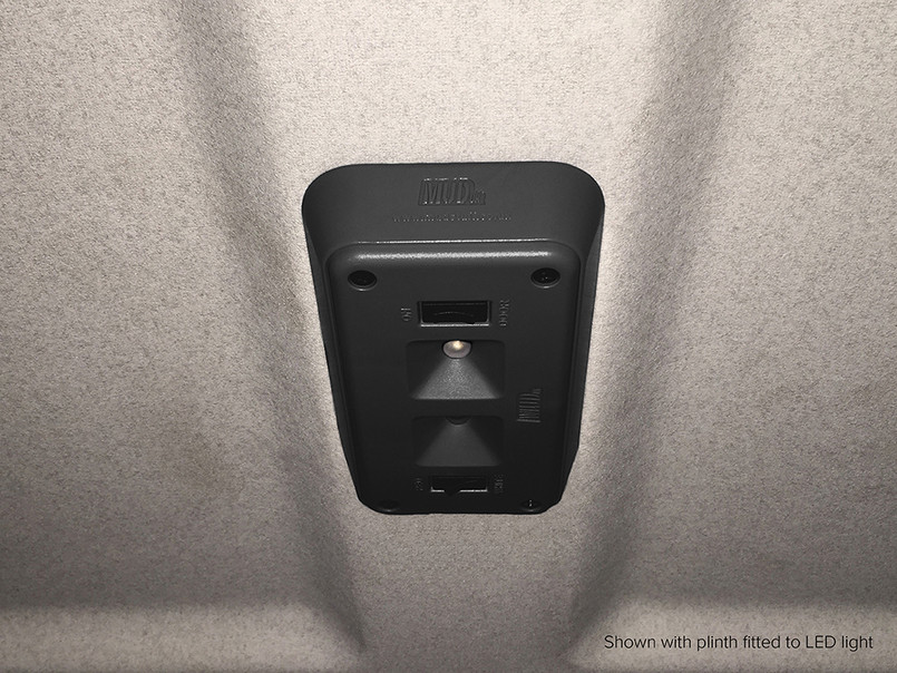 DA5371 - Defender LED Interior Lamp - by MUD UK Image 3