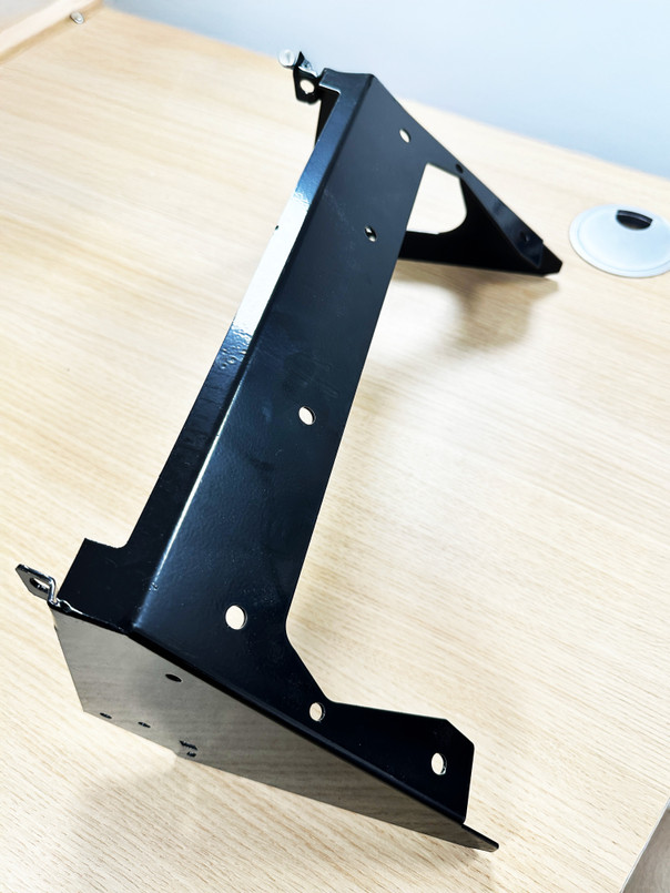 MUC3023 - Defender Instrument Cowl Surround - Left Hand Drive up to 2006 - Metal Upgrade Image 2