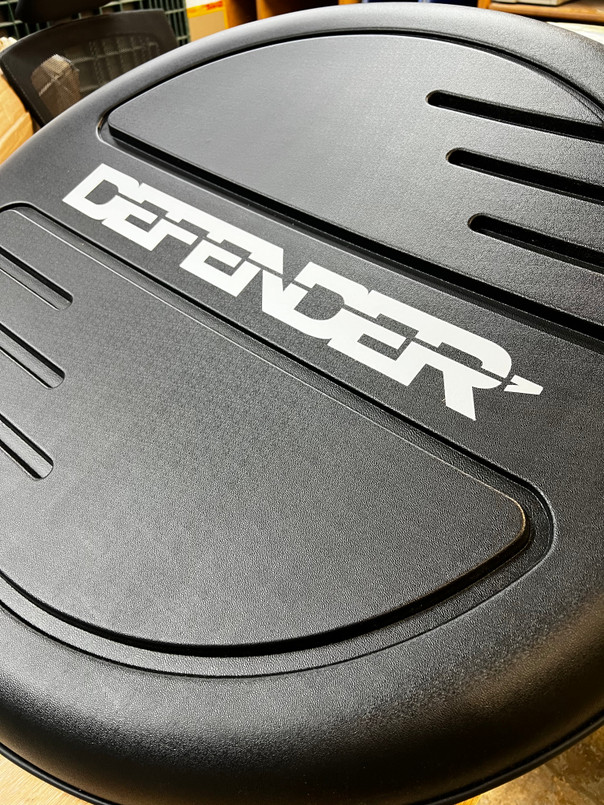 STC7889 - Genuine Defender Wheel Cover - Hard Plastic Moulded - Fits Most Tyre Sizes *DAMAGED - REDUCED TO CLEAR* Image 3