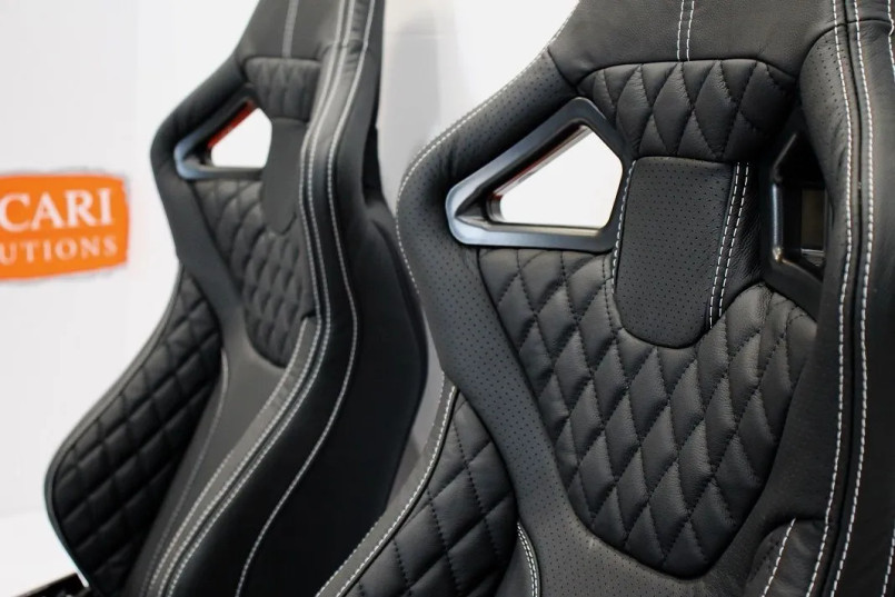 LRI1167 - Pair of RXI Low Base White Stitch Front Seats for LAND ROVER DEFENDER 90/110 Image 3