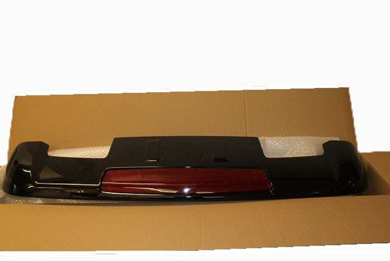 LR006697 - Discovery 3 and Discovery 4 Rear Spoiler in Primed - Full Genuine Land Rover Kit - Image Shows Black One Image 2