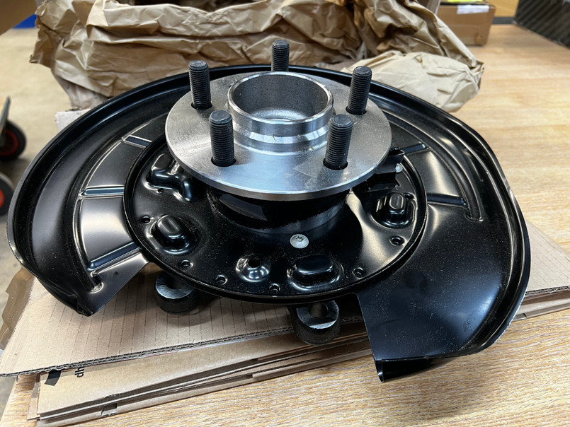 DA3863 - Hub and Bearing Assembly - Rear RH - Disovery 3 & Range Rover Sport - 2005 - 2013 *DAMAGED - REDUCED TO CLEAR* Image 4