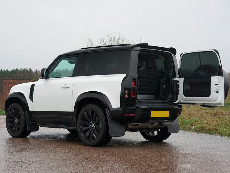 DA5578 - Sunshade Set - Land Rover Defender 90 (2020 onwards) Image 4