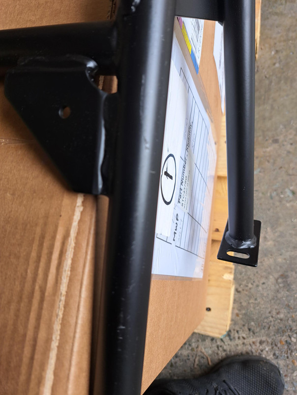 EXT500-1 - Soft Top Front Seat Belt Bar - Series 2, 2A & 3 & Defender - By Exmoor Trim *DAMAGED - REDUCED TO CLEAR* Image 8