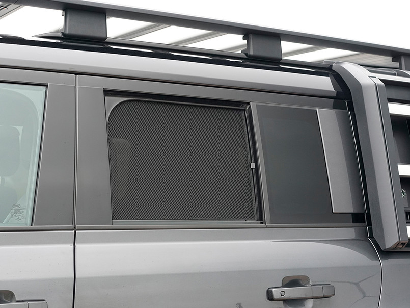DA5754 - Car Sun Shades - Defender 130 - 2020 onwards Image 5