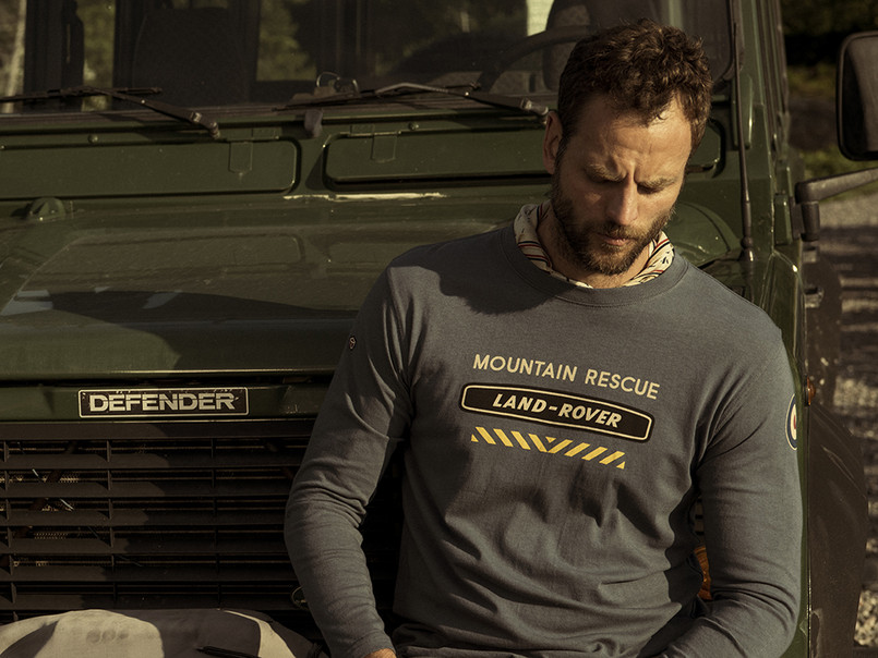DA5860 - Red Canoe Mountain Rescue Long Sleeve T-shirt Image 3