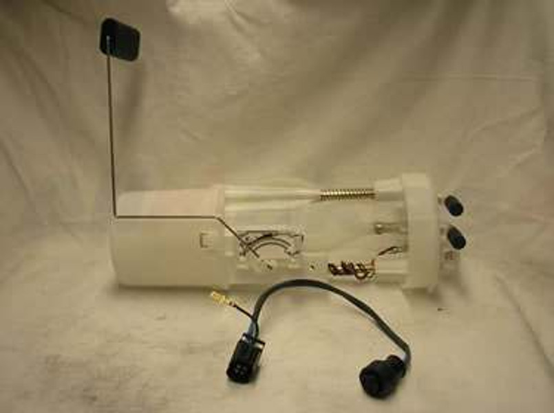 PRC9409 - Fuel Pump for Discovery 1 Petrol - For V8 EFI up to KA065556 Image 1