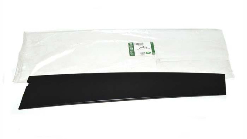 LR016336 - Discovery 3 & 4 Right Hand B Pillar Finisher - Fits to Front Door - Genuine Land Rover Image 1