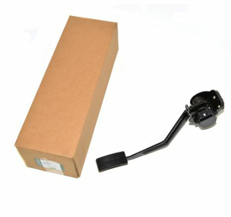 LR030567 - Accelerator Pedal and Potentionmeter for Land Rover Discovery 2 - Fits from 1A297137 Chassis Number - For Automatic TD5 Image 1