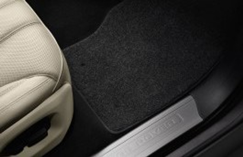 LR041633 - Range Rover Sport L494 Premium Carpet Set - Right Hand Drive in Ebony with Leather Edging - Genuine Land Rover Image 1