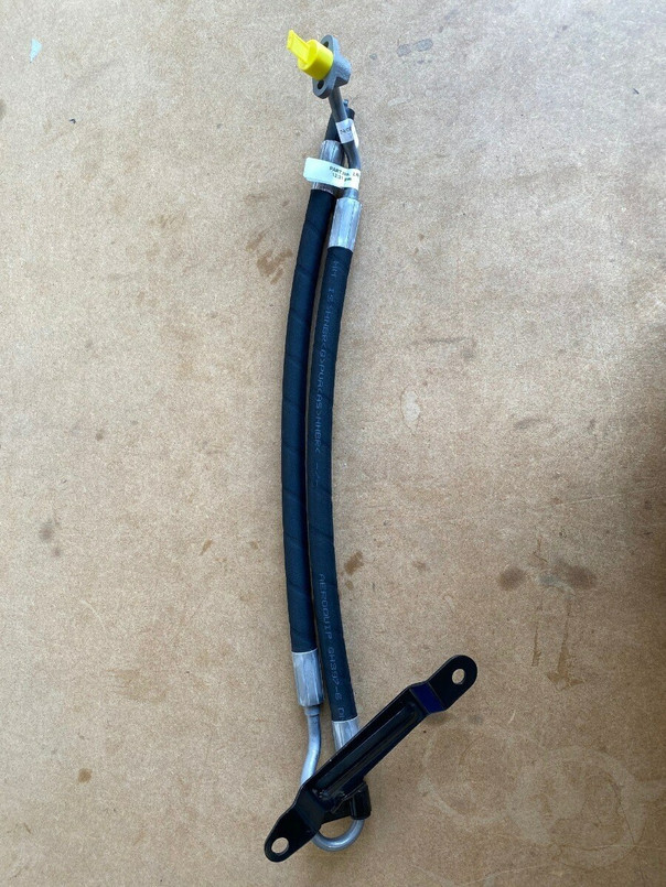 LR044565 - Hose for ACE Bar - From Pump to Valve - Range Rover L405 and Range Rover Sport L494 - TDV8 4.4 Diesel Image 1
