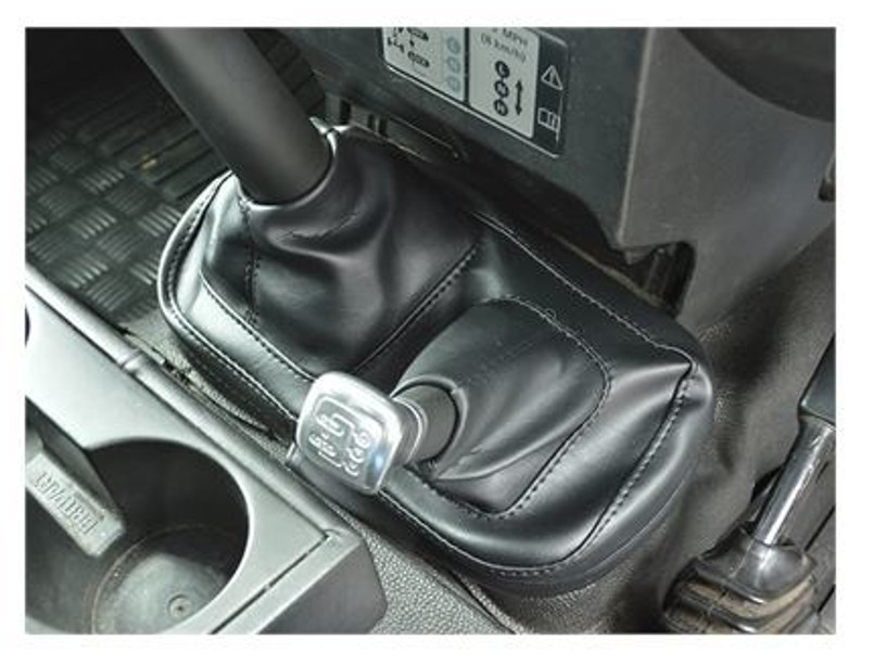 DA5497 - Gear Lever Gaiter for Land Rover Defender - Will Fit Puma Defenders from 2007 Onwards Image 1