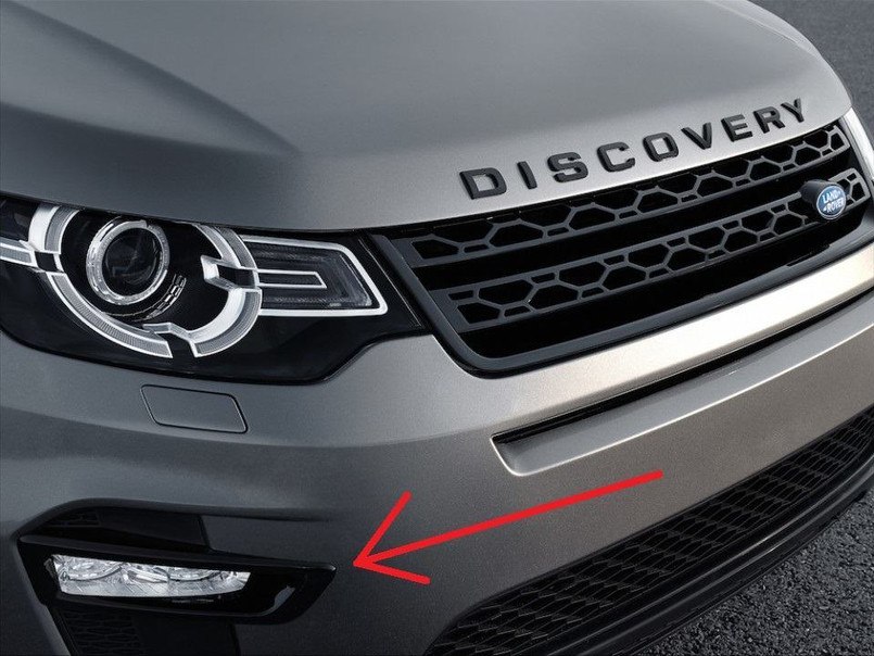 LRC1015 - Black Gloss Fog Lamp Bezels for Discovery Sport - Comes as a Pair - LH and RH Image 1