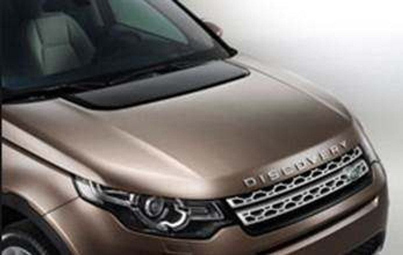 LR070422 - Discovery Sport Scuttle Panel in Gloss Black - Fits from 2016 Onwards - Genuine Land Rover Image 1