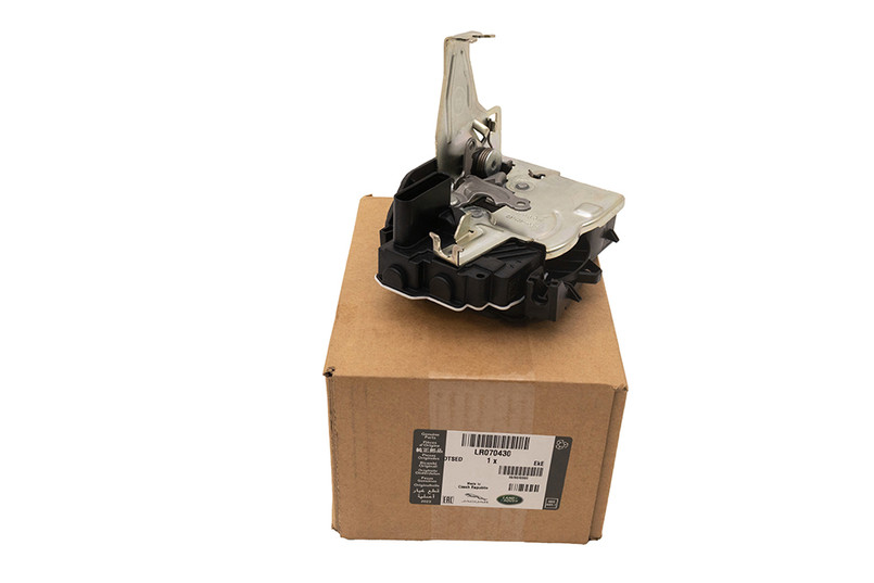 LR070430 - LATCH - REAR DOOR Image 1