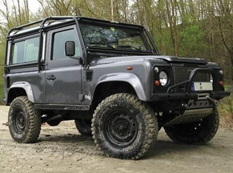RBL1087SSS - Defender Front Roll Cage in Black - Fits 90 Two-Door Station Wagon with Bulkhead - 6 Point Full External Roll Cage Image 1