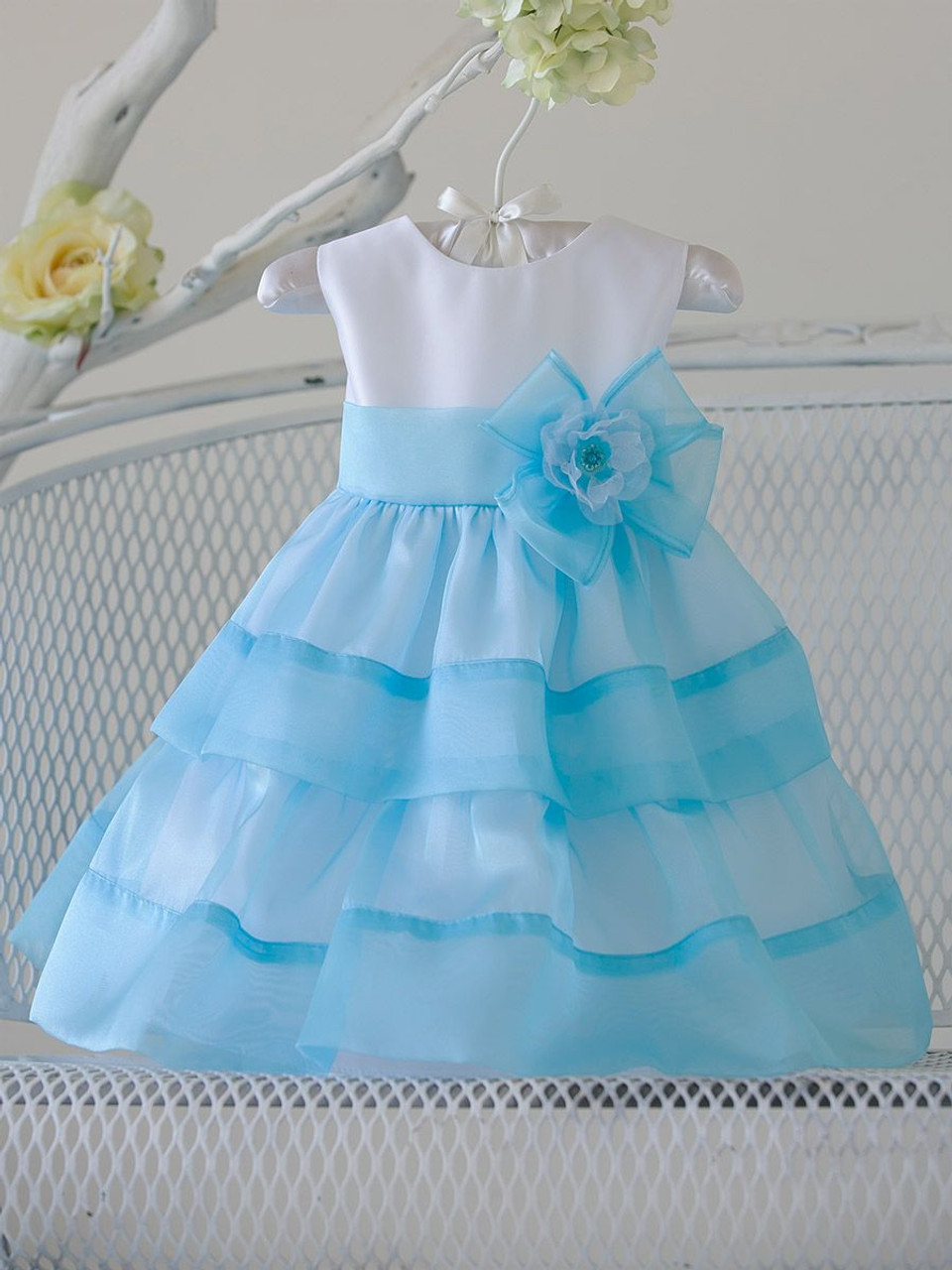 High End Western Style Princess Ivory Childrens Dress Tutu Tuxedo For  Weddings, Birthdays, And Shows One Year Old Girls Dress 230508 From Chao08,  $42.57 | DHgate.Com