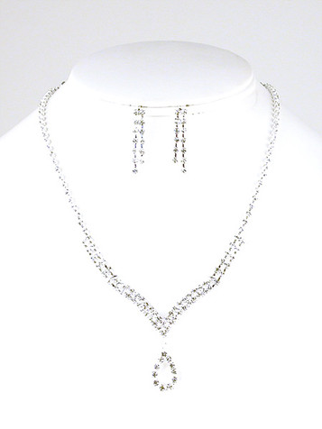 String Earrings w/ Teardrop Necklace