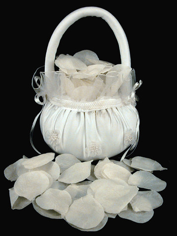 Ivory Silk Rose Petals - Dakota Ivory Silk Rose Petals - Dakota