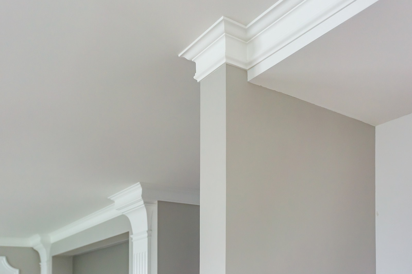 Built-up crown assemblies using stock components - Mouldings One