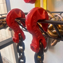 What to Look for in Rigging Hardware: Hooks, Shackles, and Fittings