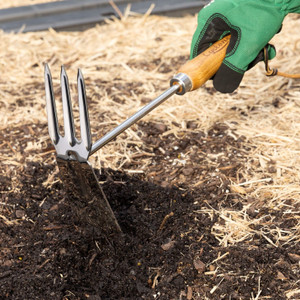 Hand Tool - Cultivating Hoe Hand Tool - Cultivating Hoe