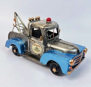 Vehicle - Silver & Blue Tow Tr