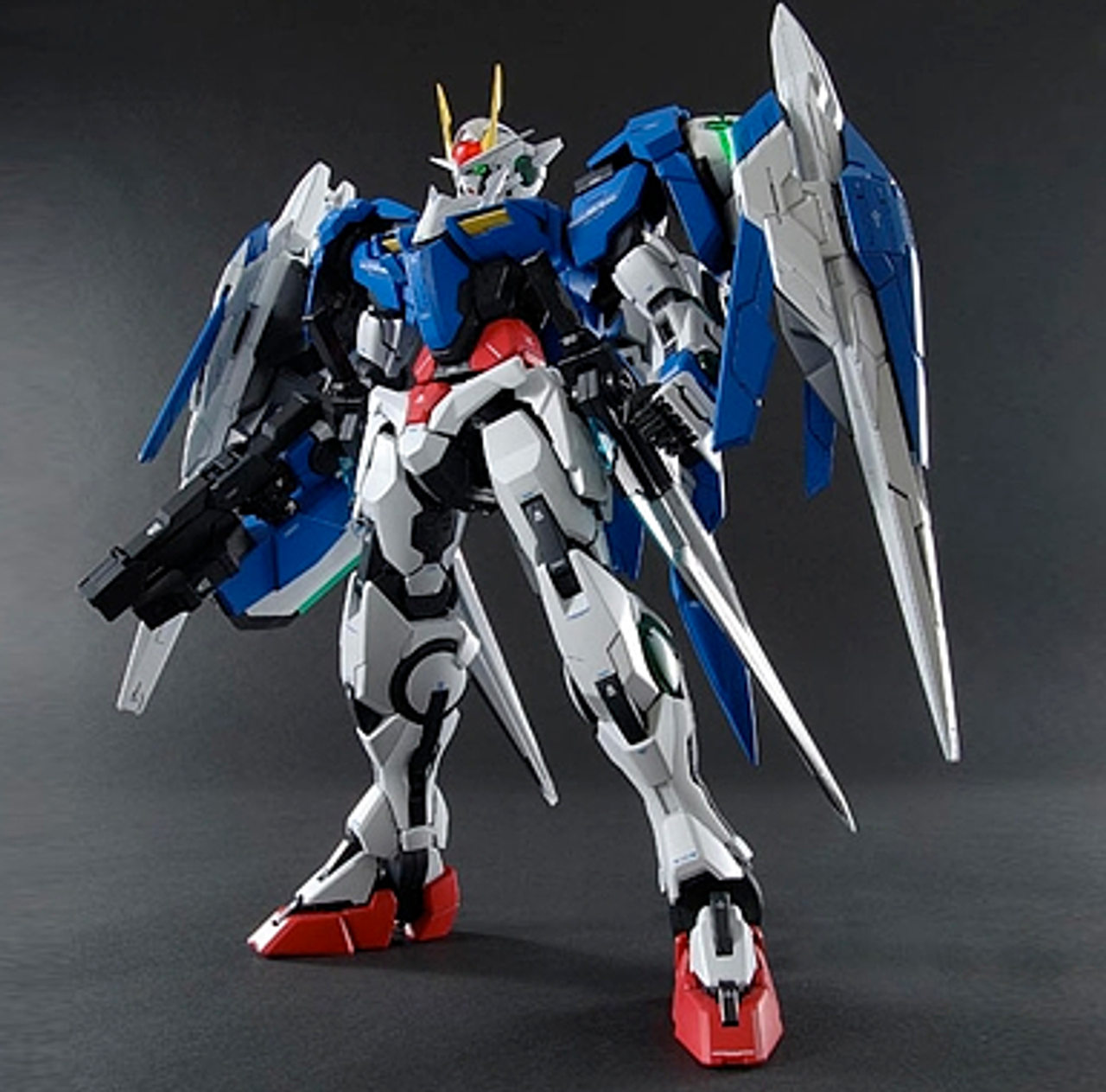 (未使用･未開封品)　PG 1/60 GN-0000+GNR-010 ダブルオーライザー (機動戦士ガンダム00) og8985z 楽天市場】【中古】(未使用・未開封品) PG 1/60 GN-0000+GNR-010