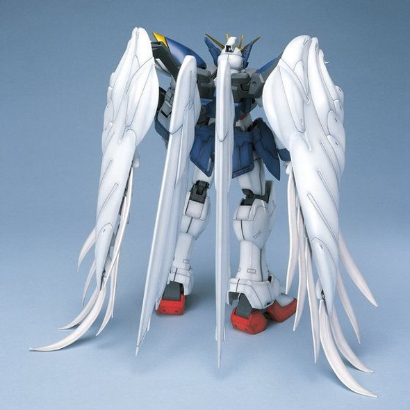 Bandai 1/60 PG XXXG-00W0 Wing Gundam Zero Custom Image 2