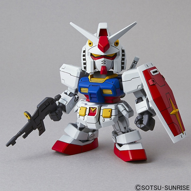 Bandai SD EX-Standard 001 Gundam RX-78-2 Main Image