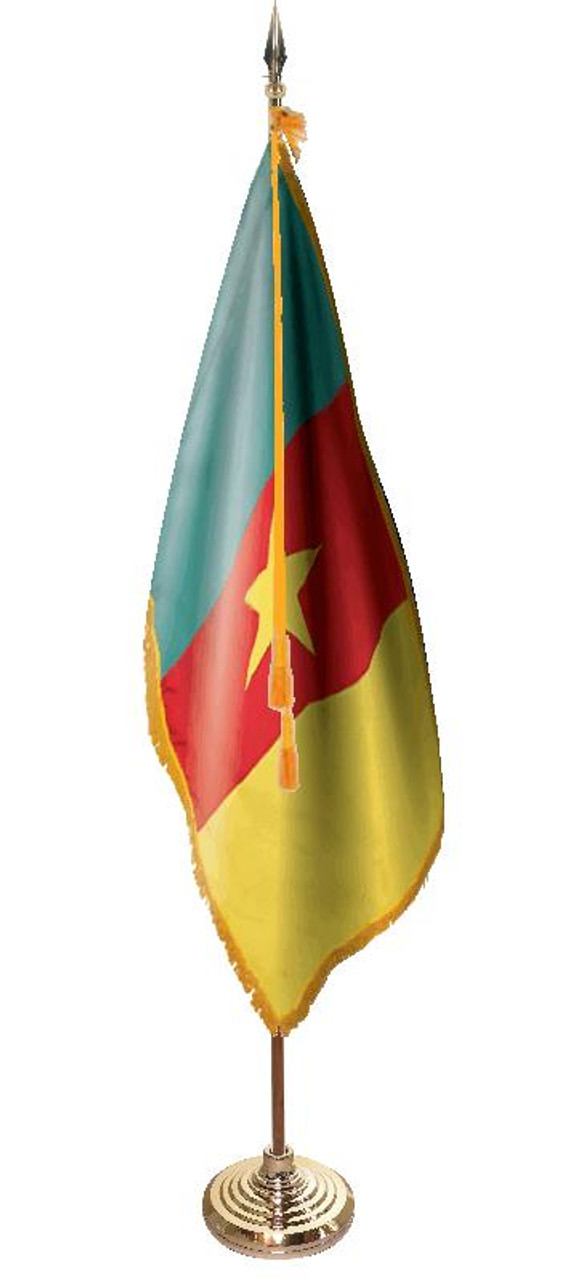  Cameroon Presentation Flag & Flagpole Set 