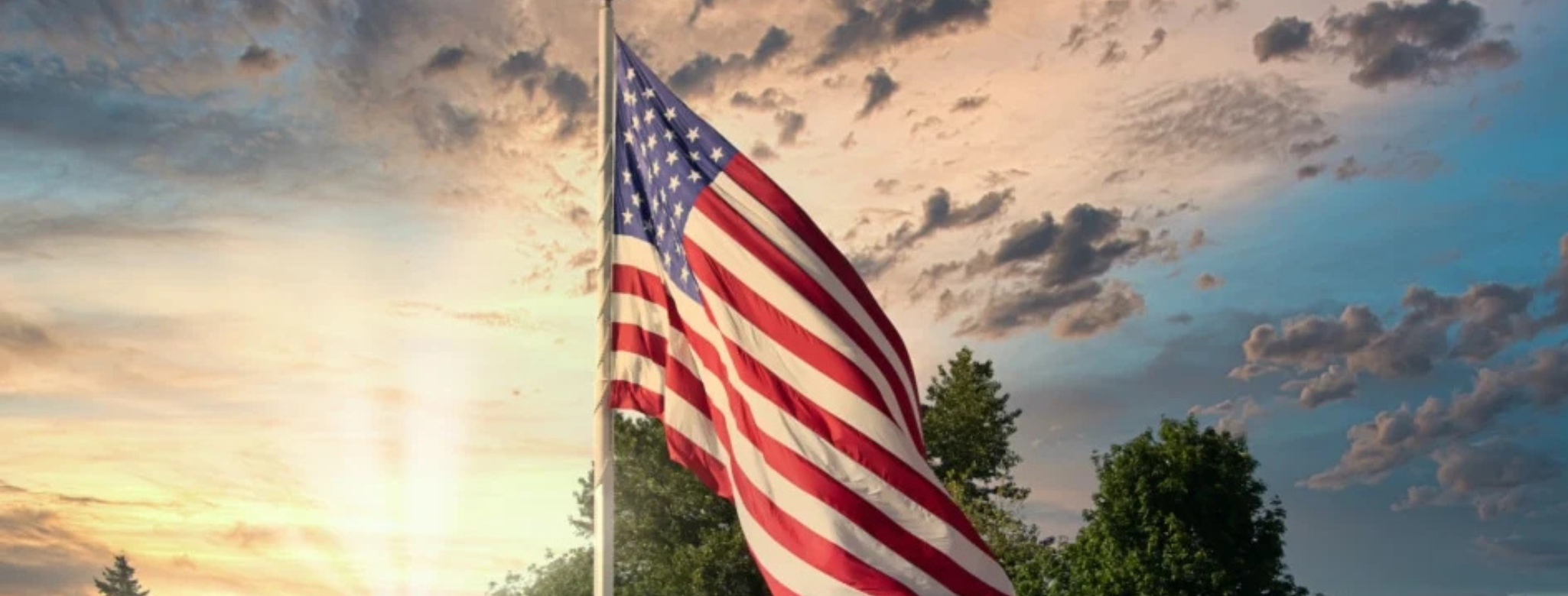 Summer Flag Materials: Which Flags Survive the Heat Best?