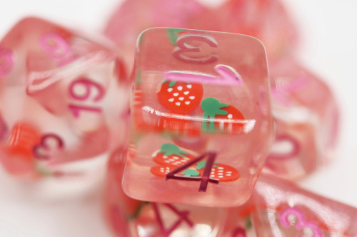 Dice and Gaming Accessories Polyhedral RPG Sets: Red and Orange - Strawberry Shortcake (7)