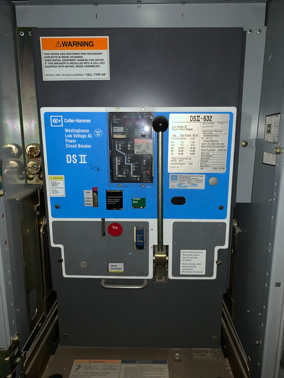 DSII-632 Cutler-Hammer/W-HSE 3200A MO/DO 3000A Cont. Current