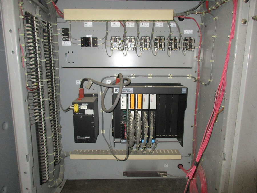 Square D Metal Clad Series 3 Switchgear Lug Section/Control (29