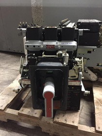 AKR-7D-30S GE 800A MO/DO LSI Air Circuit Breaker