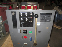 DS-206 Westinghouse 800A MO/DO LIG Air Circuit Breaker W/Broken Insulator Barrier DS-206 Westinghouse 800A MO/DO LIG Air Circuit Breaker W/Broken Insulator Barrier