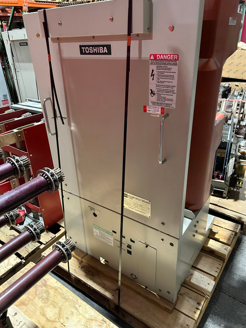 VV-30M25A Toshiba 1200A 38KV Vacuum Circuit Breaker VV-30M25A Toshiba 1200A 38KV Vacuum Circuit Breaker