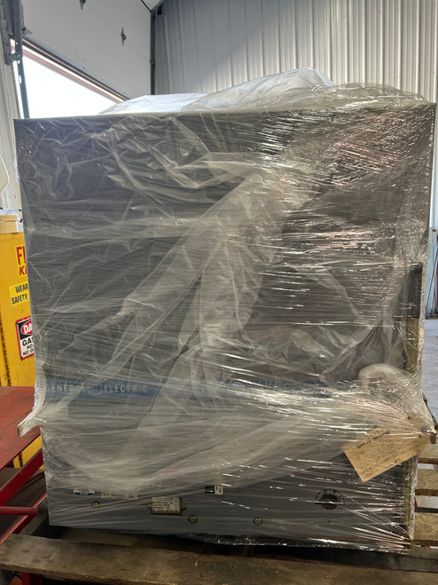 VB1-13.8-1000-2 GE 2000A 15KV Vacuum Circuit Breaker (Reconditioned)